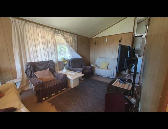 2 BEDROOM TOWNHOUSE FOR SALE IN HIBBERDENE